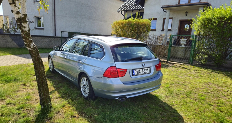 BMW Seria 3 cena 28500 przebieg: 305000, rok produkcji 2011 z Wągrowiec małe 137